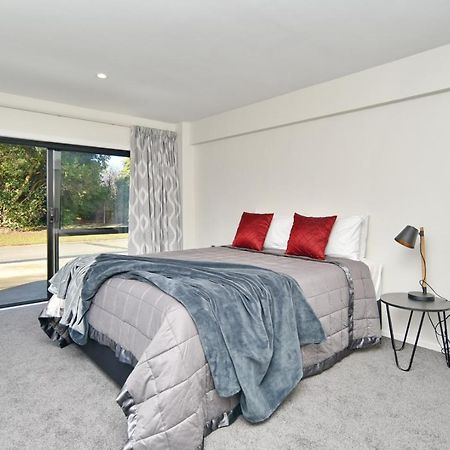 Lavandula 4 - Christchurch Holiday Homes Екстериор снимка