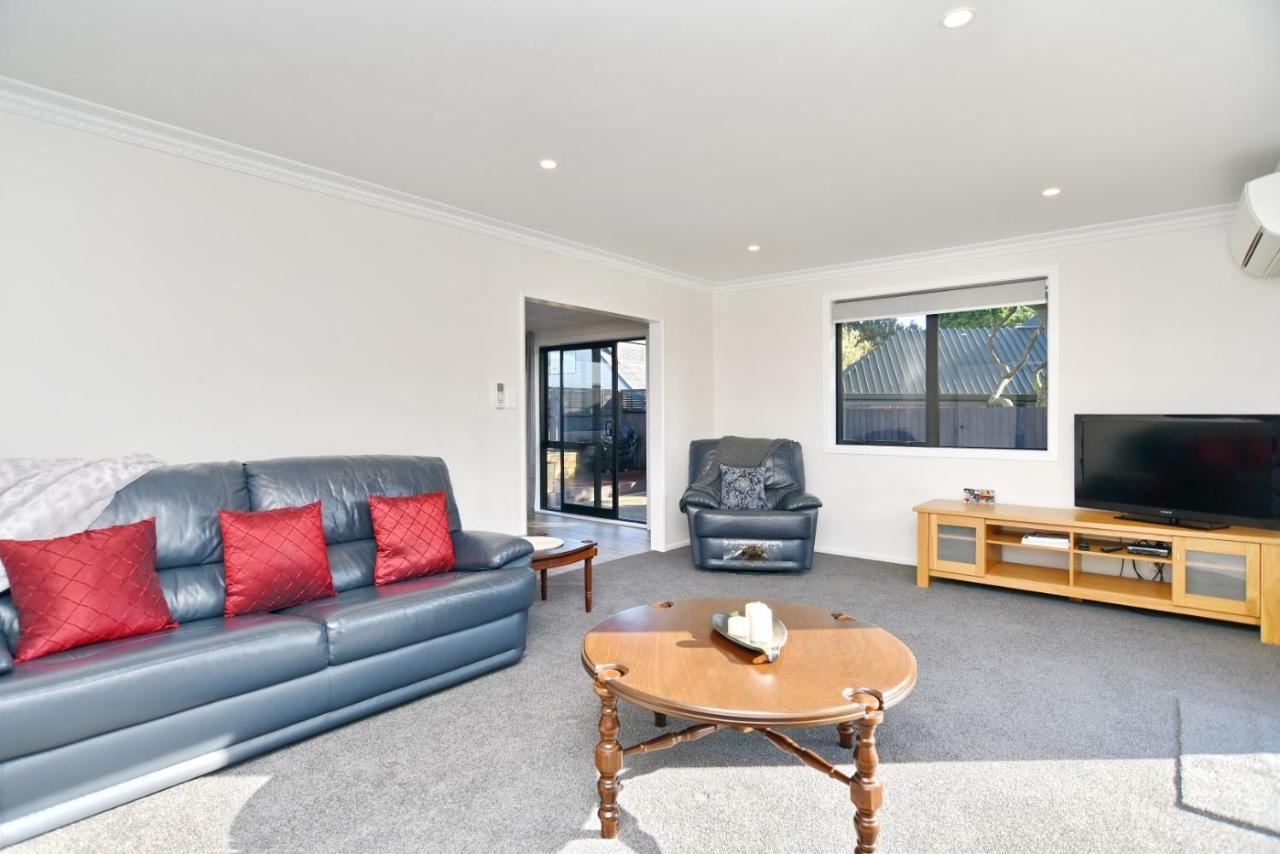Lavandula 4 - Christchurch Holiday Homes Екстериор снимка
