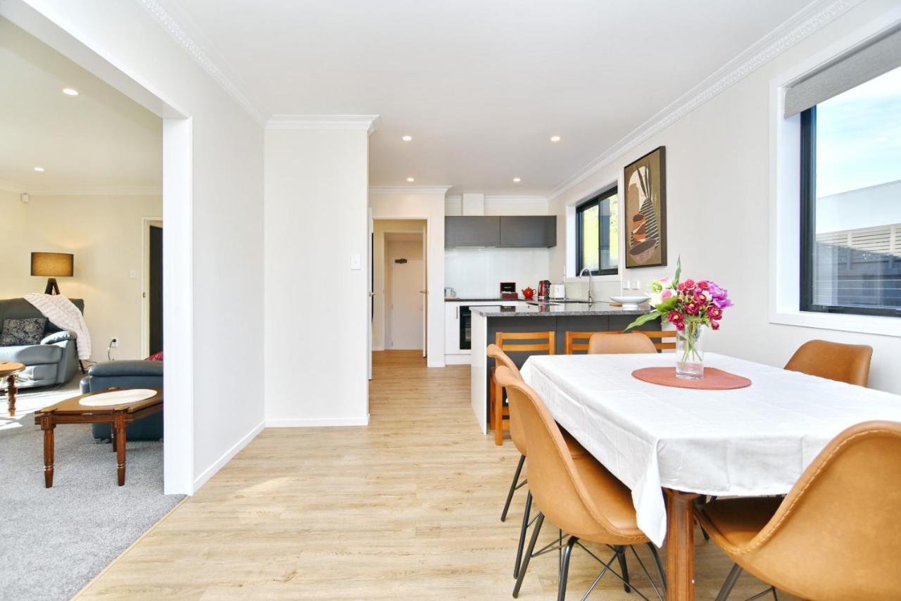 Lavandula 4 - Christchurch Holiday Homes Екстериор снимка