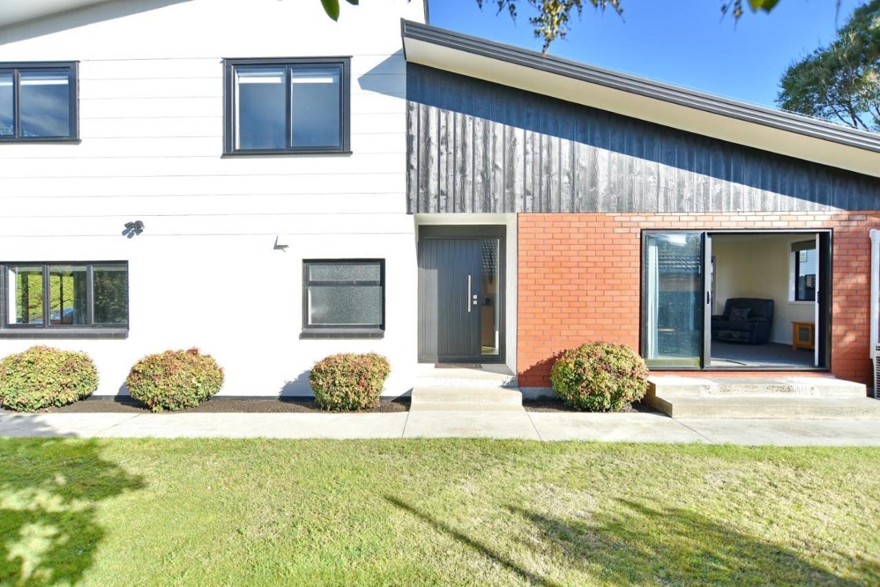 Lavandula 4 - Christchurch Holiday Homes Екстериор снимка
